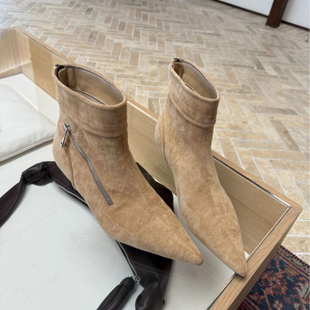 Automne et hiver 2025 nouvelle mode polyvalente bottines pointues à talon fin pour femmes tempérament français talon haut élastique
