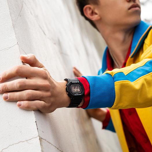Casio Orologio da uomo G-SHOCK in resina 200M resistente all'acqua e agli urti al quarzo GW-B5600MG-1