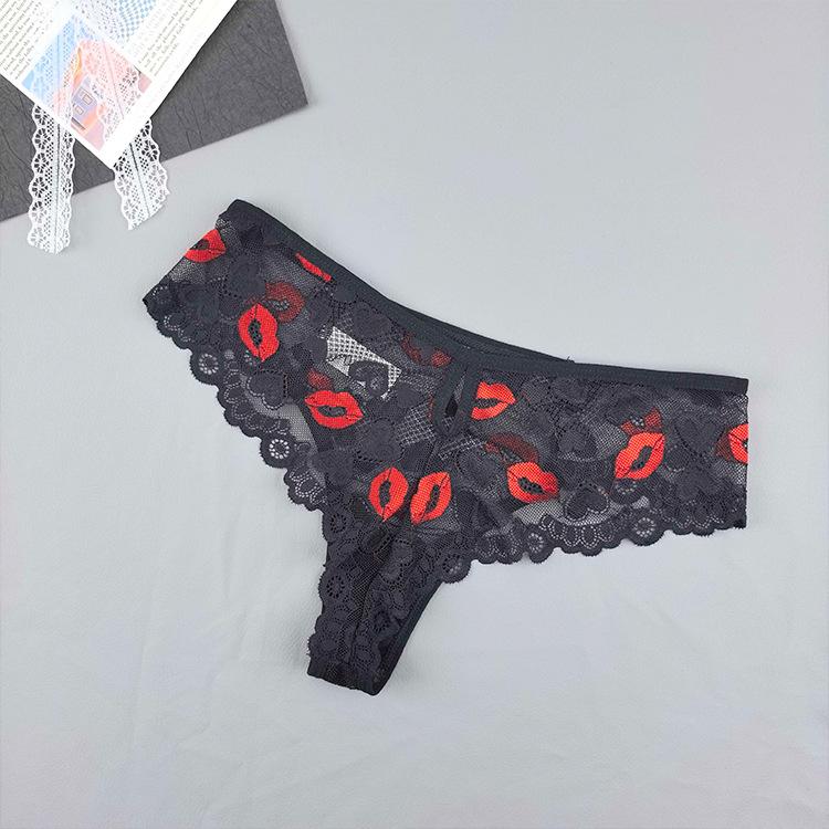 Women's Summer Fashion New Lace Lip Printed Triangle Panties
