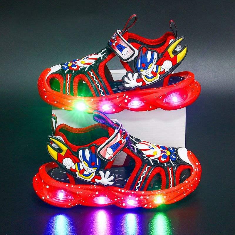 

Ultraman Light-Up Boys Summer Sports Sandals - Closed-Toe Glow Mesh Beach Shoes 35 Shoe inner length 21.3CM