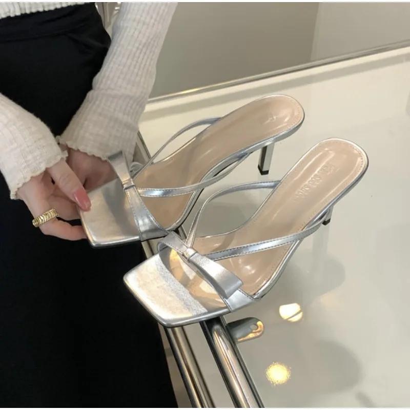 

Модные новые туфли-шлепанцы на высоком каблуке с бантом, женская обувь, босоножки на высоком каблуке, летняя женская обувь, женские модные крутые мюли, шлепанцы 39 серебряный