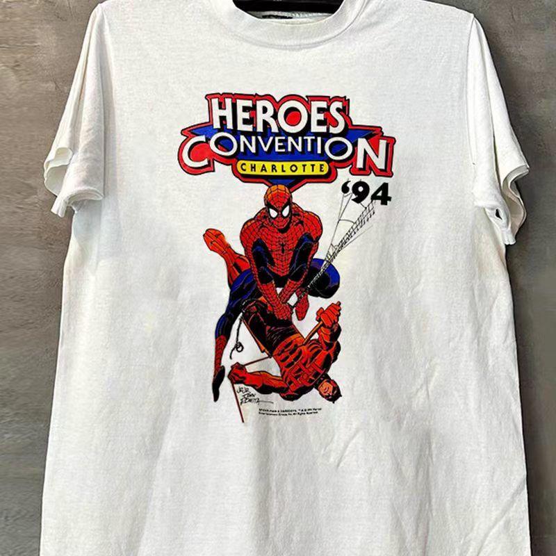 

Человек-паук 2025 Летняя мода Новый горячий тренд Герой Мультфильм Аниме Периферийный Короткий рукав Мужская и женская футболка Винтажный тренд Топ 4XL