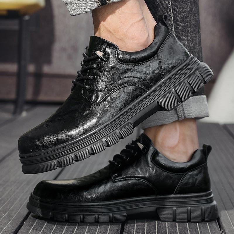 Casual men's leather shoes Elegant gentleman style Daily office  Outdoor leisure business party High quality Classic Black shoes