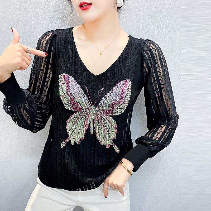 

Ew Arrival Black V-Neck Lace Tops for Women Butterfly Hot Diamonds T-shirt Stylish Streetwear Designer Female Plus Size Tees 3XL чорний