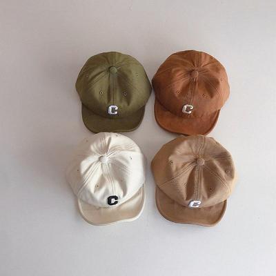 Prosta Czapka Baseballowa Dziecięca z Haftem C Oddychająca Miękki Daszek Bawełniana Niemowlęca Chłopięca Czapka z Daszkiem Outdoorowa Casualowa Dziecięca Czapka Przeciwsłoneczna