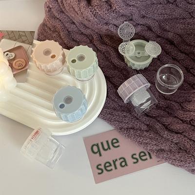 Pouzdra a pinzety na kontaktní čočky