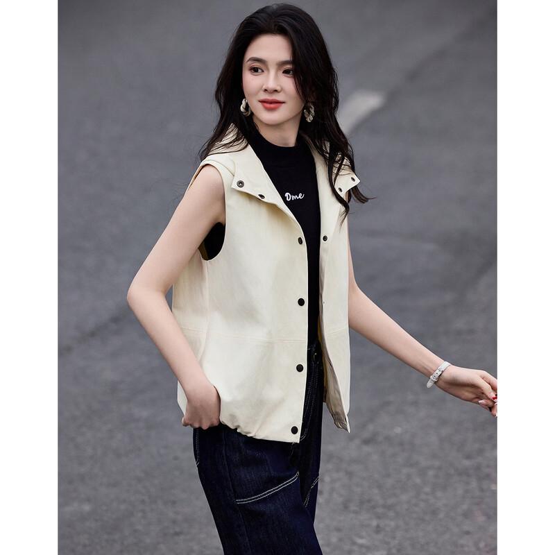 

Demana Women s Modern City Hooded Sleeveless Vest L