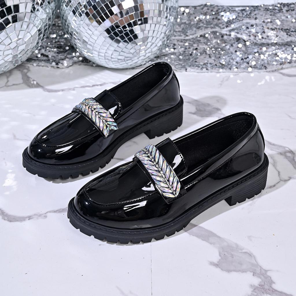 Retro Platform Shoes for Women - New Style, Chunky Heel, Large Size - Single Shoe Devotion