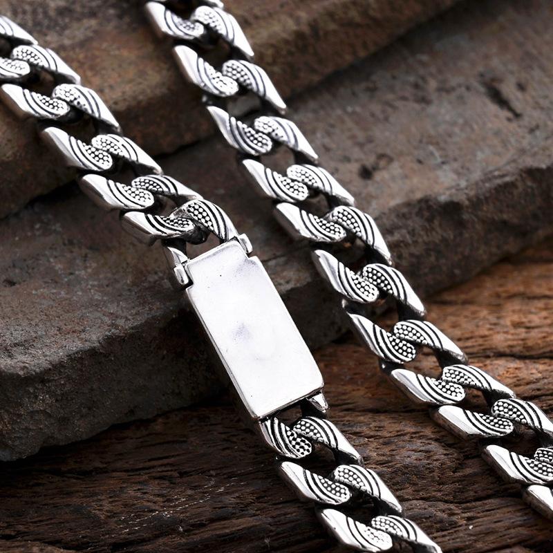 New Environmentally Friendly Copper Texture tiger Head Necklace with Personalized, Simple and Atmospheric Texture Cuban Chain