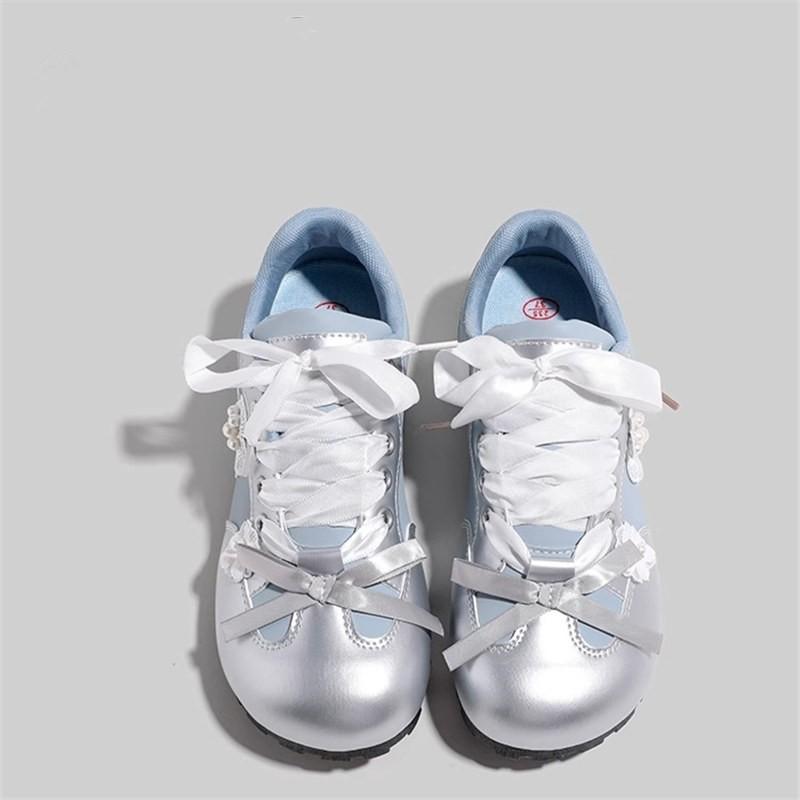 Women's Shoes Sweet Flower White Shoes 2024 Autumn New Campus Style French Cute Internet Celebrity De Xun Shoes