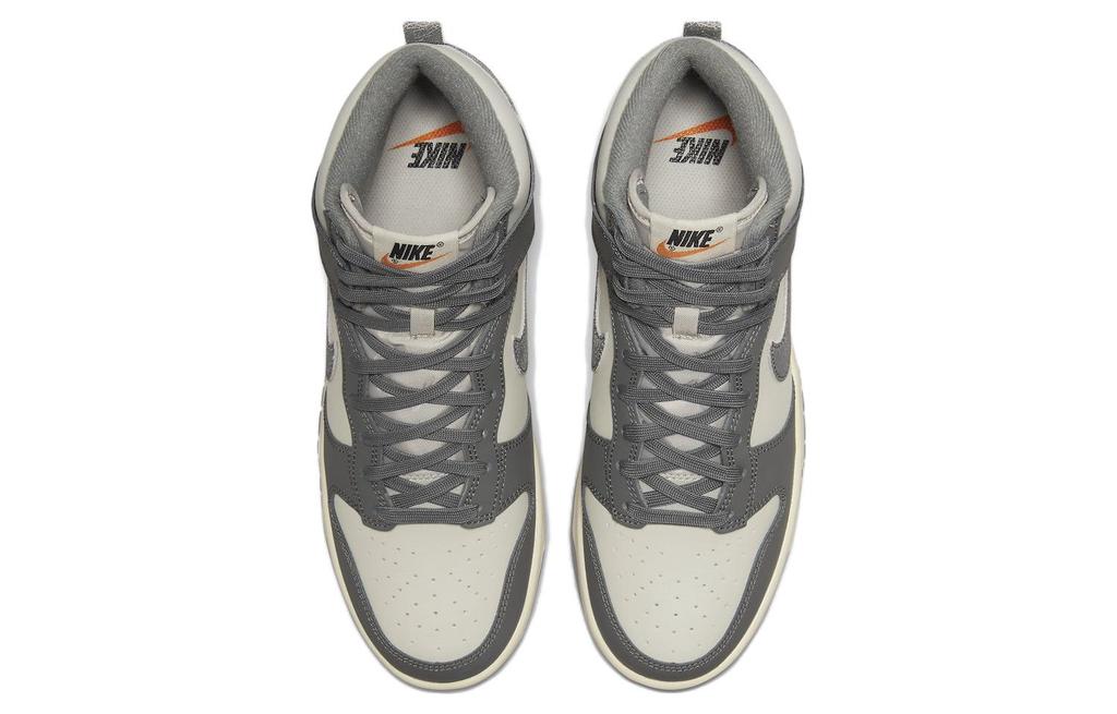 Nike Dunk High Se 'Light Bone' DM0582-001