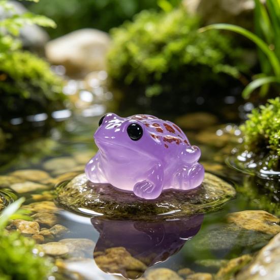 12 Pcs Luminous Mini Resin Frog Figurines Tiny Glow In The Dark Frog Miniature Figures for Moss Landscape Fairy Garden Dollhouse DIY Terrarium Craft