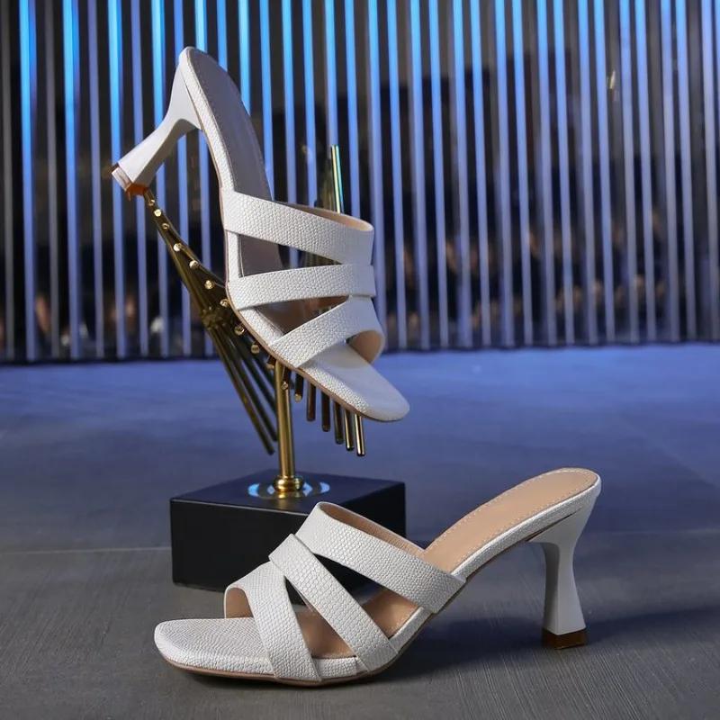 New Flip Flops Women Open Toe Slippers Shallow Mouth Sandals Women Red Silk Cross Casual Fashion High Heels Claquette Femme