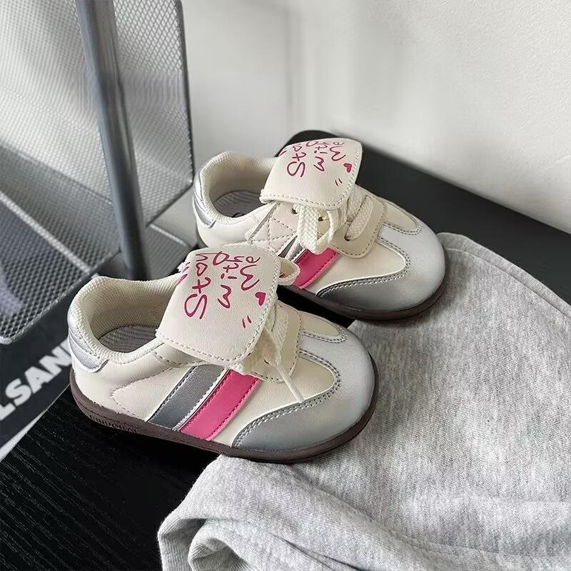 

Детские пуховые туфли Детские корейские немецкие тренировочные туфли Перекидные уродливые милые туфли для малышей Модная повседневная обувь 25 серебряный