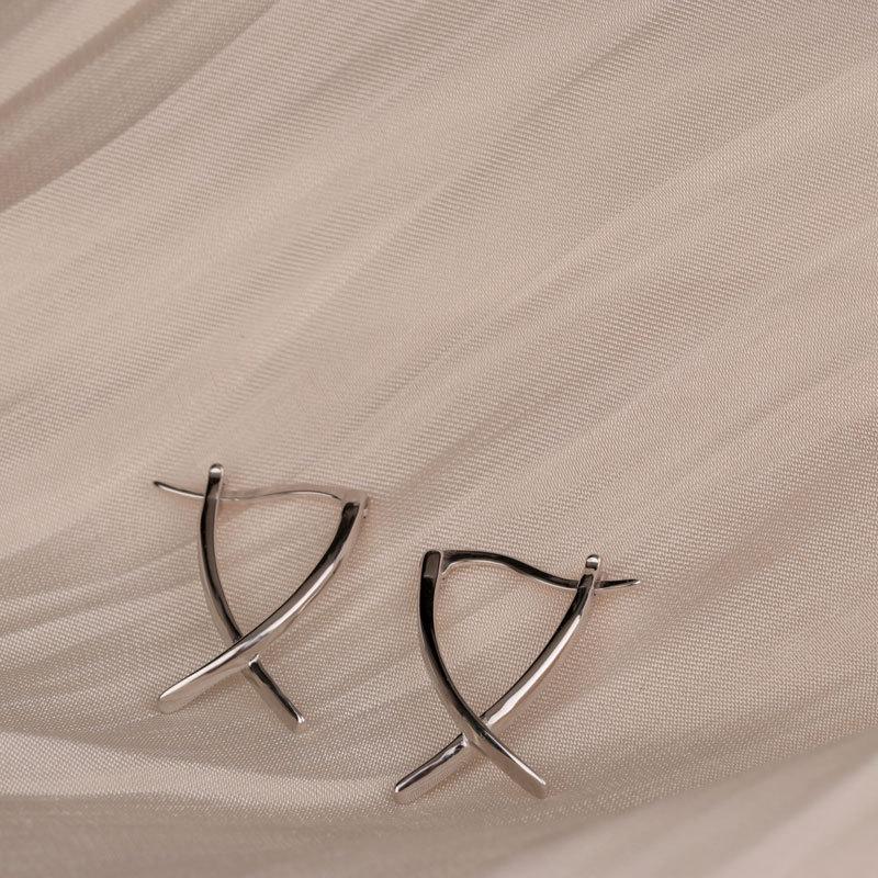 Geometric Cross-line Ear Buckle Temperament Cool Style Exaggerated Earrings New Year's Earrings