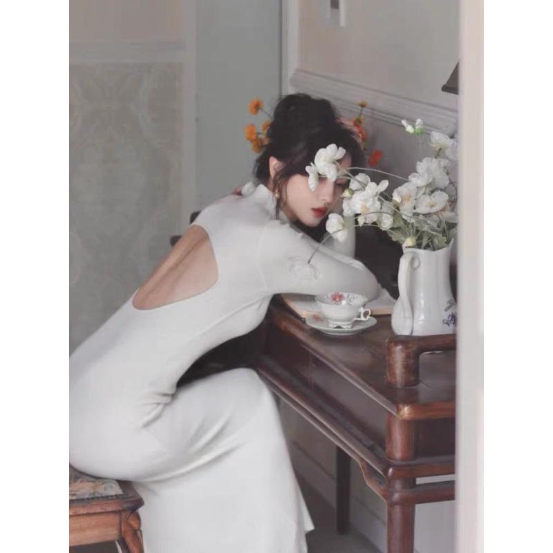 

[] Новое платье нишевое легкое люкс облегающее сексуальное с открытой спиной высококлассное боевое платье XL белый