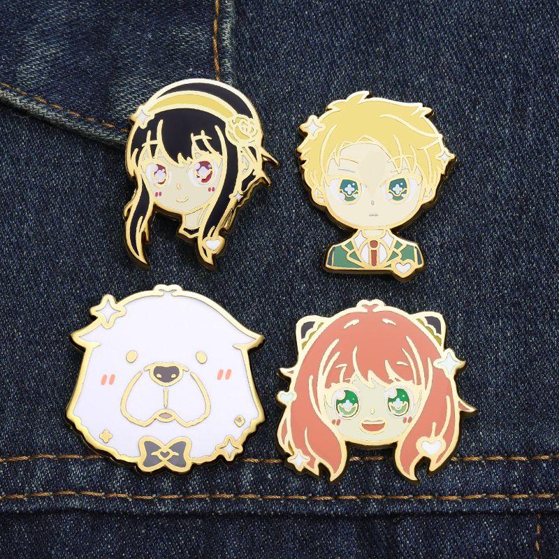 Spy X Family Japanese-style Enamel Pin, Delicate Character Depicting Loid, Yor, and Anya, Cute Backpack Accessory