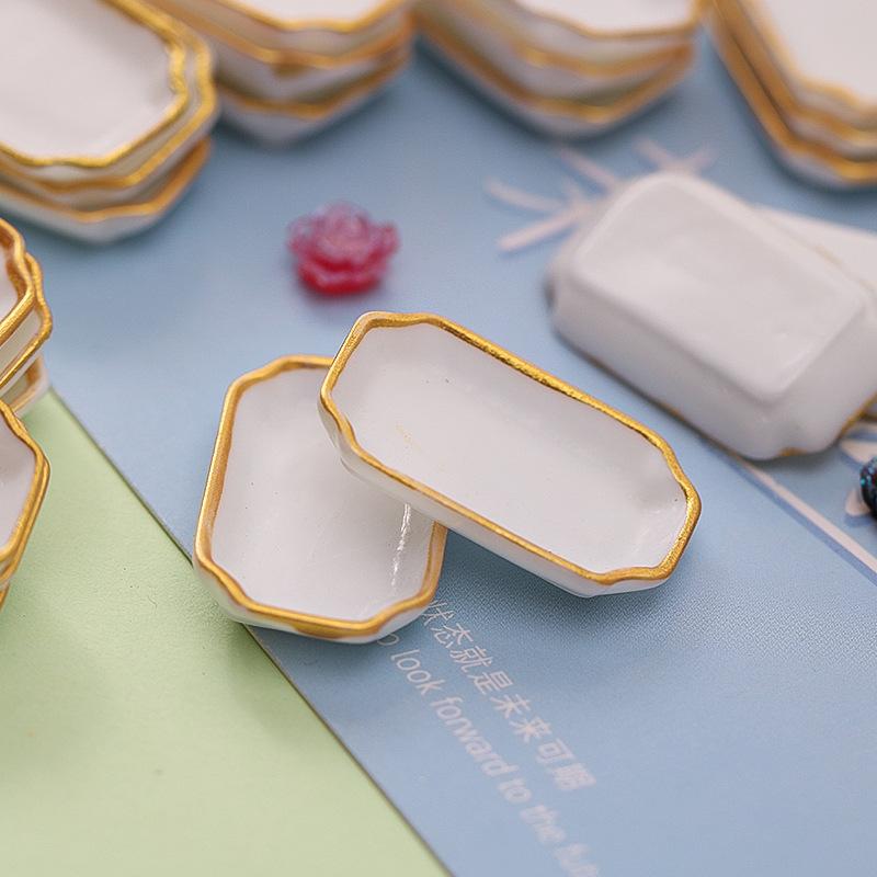 

Миниатюрная имитация прямоугольной обеденной тарелки, смола, ручная работа, сделай сам, микро трехмерное кухонное украшение, фото, смоляные аксессуары 1pcs белый