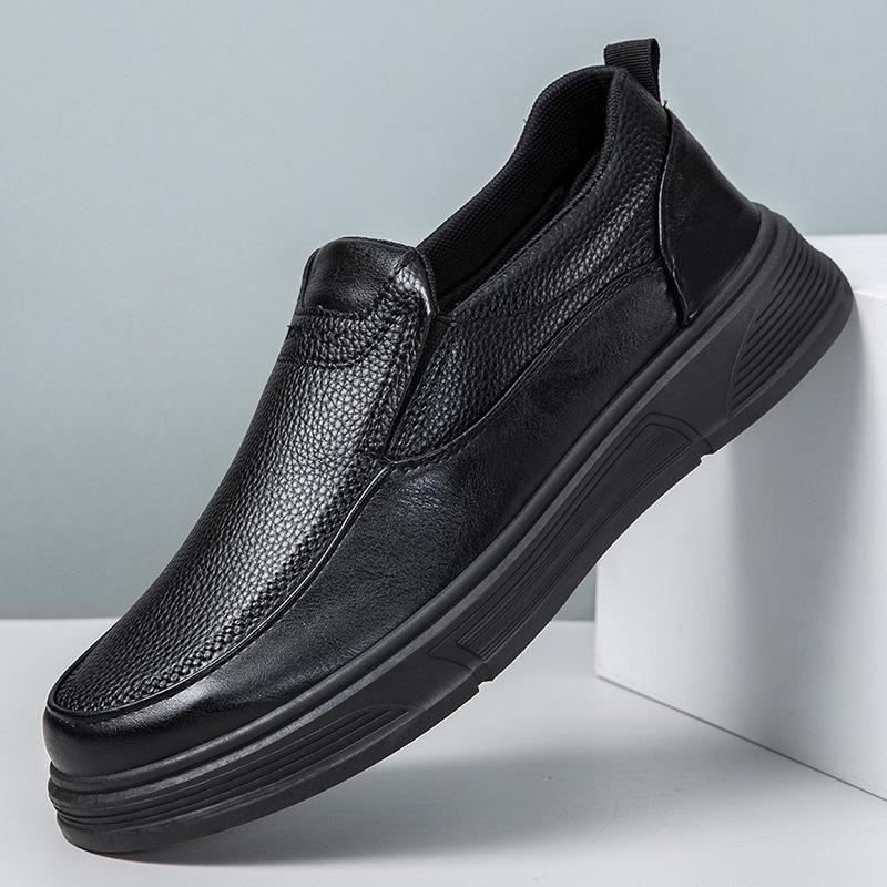 

Мужская кожаная обувь весенняя мягкая подошва мягкий верх повседневная обувь для папы черная универсальная мягкая подошва утолщенная легкая рабочая обувь 39 чёрный