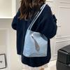 Large Capacity Summer New Temperament Casual Retro Commuter Bag Bucket Bag Women's Fashion Women's Bag