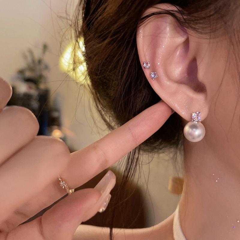 Simple And Round Pearl Pendant Stud Earrings Girl's Or Women‘s Elegant Accessories For Daily Wear Earrings