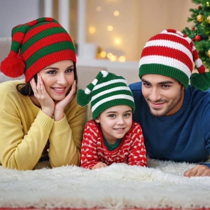 Unisex Kareli Ponponlu Yılbaşı Şapkası - Ebeveyn-Çocuk İçin Sıcak Kış Yünü Örgü