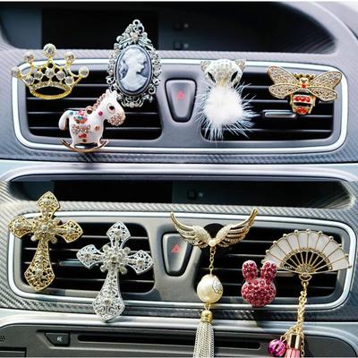 MR TEA  Diamond Metal Crown Cross Rabbit Car Styling Air Freshener Perfume For Car Air Condition Vent Smell Toys Accrssories