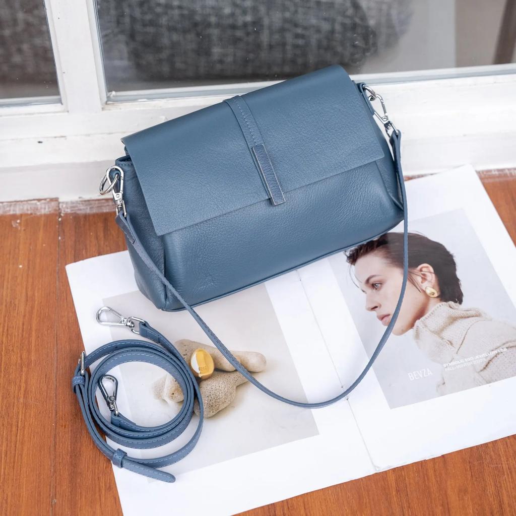 Natural Cow Leather Simple Fashiable Shoulder Bag for Women, Versatile Commuting Small Square Crossbody Bag Underarm Handbag