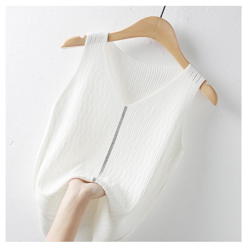 Black Tank Tops Women 2025 Summer Sleeveless V-Neck White Knitted Tank Tops Camis Women Tops JJ311