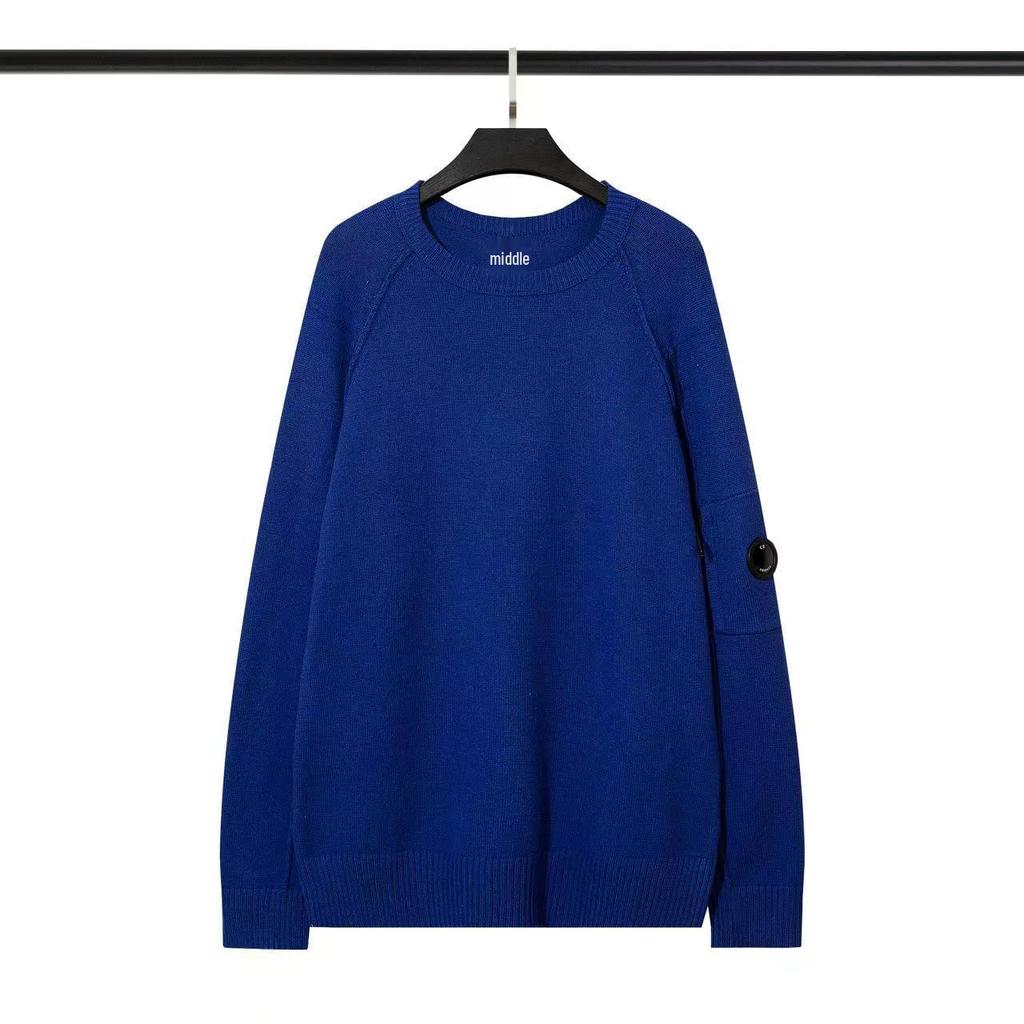 CP Lens Badge Knitwear: Versatile, Casual Loose Round Neck Sweater for Men - Autumn/Winter Edition