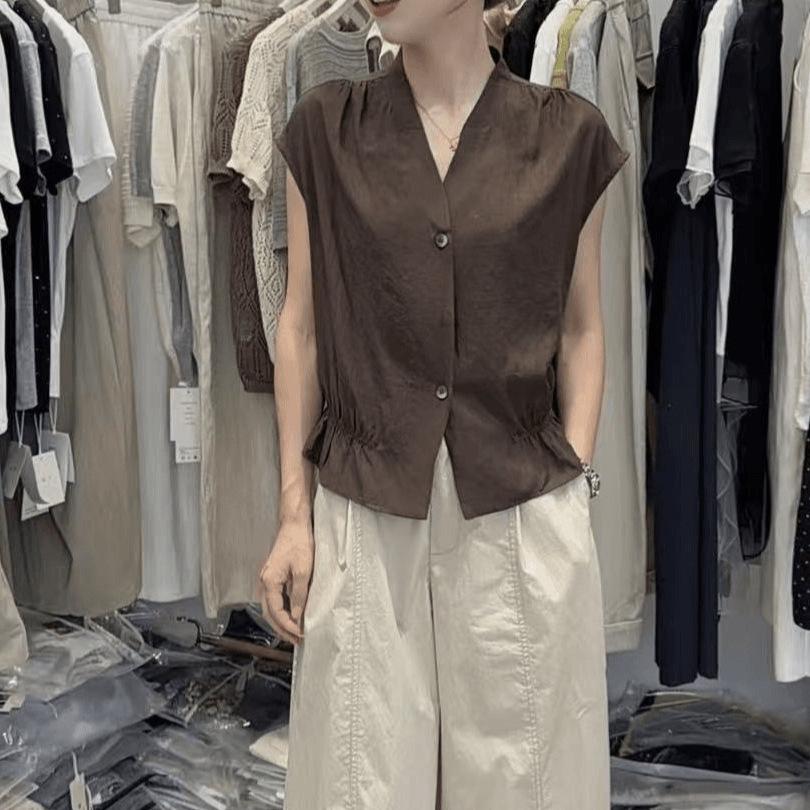 High-end European goods 1116 summer new V-neck single-breasted design sleeveless vest, vest, shirt, blouse
