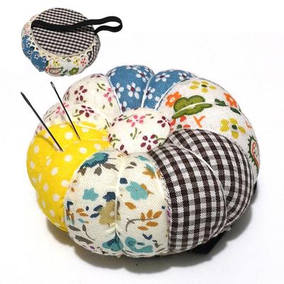 Sewing Pin Cushion 2-in-1 With Elastic Wristband Tool Organizer Cute Pumpkin Shape Pin Holder For Crafts Braiding Beginners