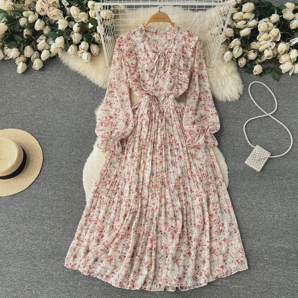 

Spring Floral French Collar Pleated Long Dress One Size