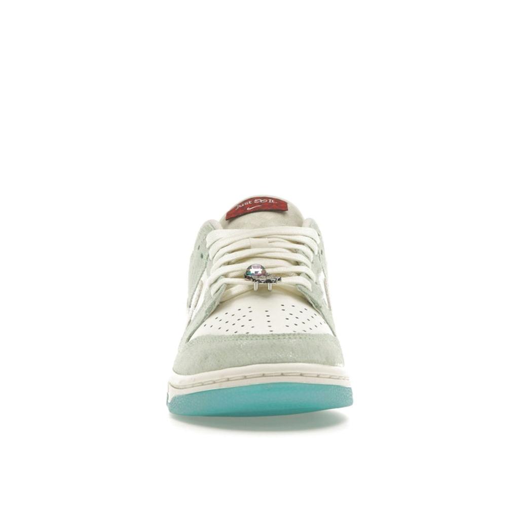 Nike Dunk Low LX Year of the Dragon Dámské tenisky Green Sail Dusty-Cactus FZ5065-111