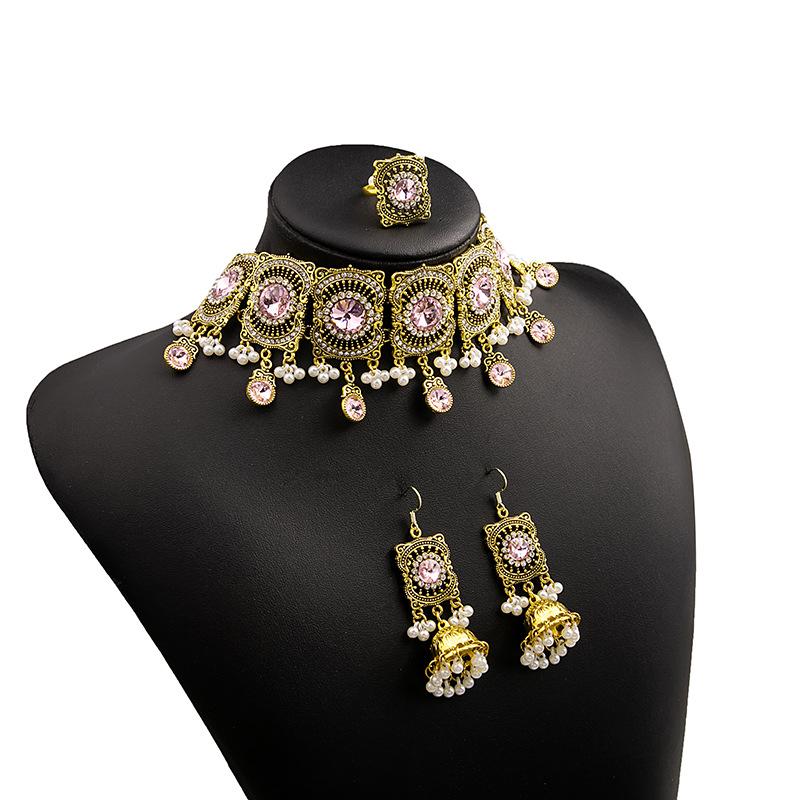 Retro Gemstone Necklace Ring Set, Metal Wind Gold Diamond Fringed Chain Exaggerated Temperament Accessories