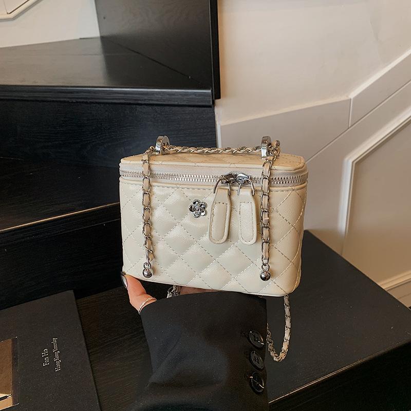 Versatile Chain Bag Women's New Fashion Casual Shoulder Messenger Bag High-end Box Small Square Bag