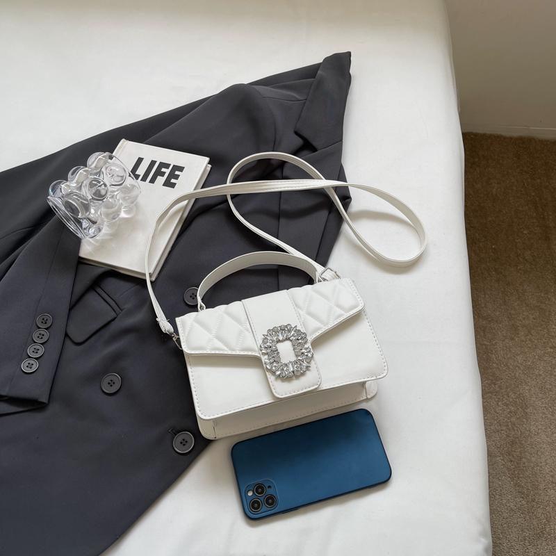 Geantă cu lanț pentru femei, geantă crossbody nouă pentru femei, geantă albă pentru femei, lux ușor, nișă, textură high-end, diamant strălucitor