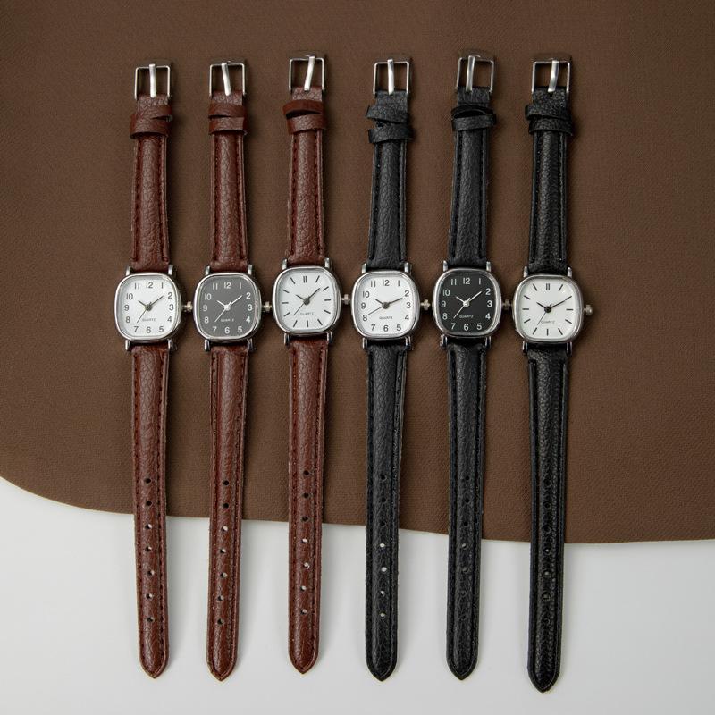 Women's Watch, Stylish and Compact Elegant Timepiece, Quartz Wristwatch for Women, Ladies' Wristwatch