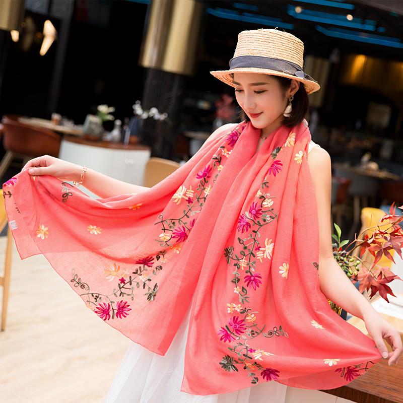 Jarní/Léto nový dámský hedvábný šátek 90 * 180 cm Simulovaný čtvercový šátek z hedvábného kepru Módní velký čtvercový šátek s potiskem Profesionální šátek