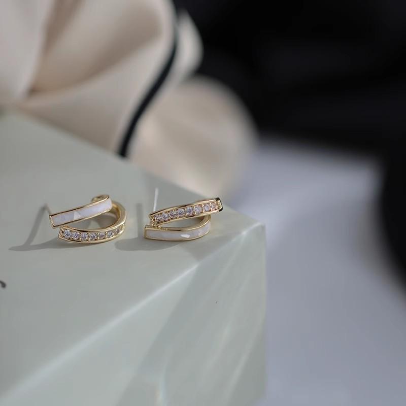 Örhängen med S925 silvernål i koreansk stil: Simpla, Eleganta, 2023 High-End Nitar