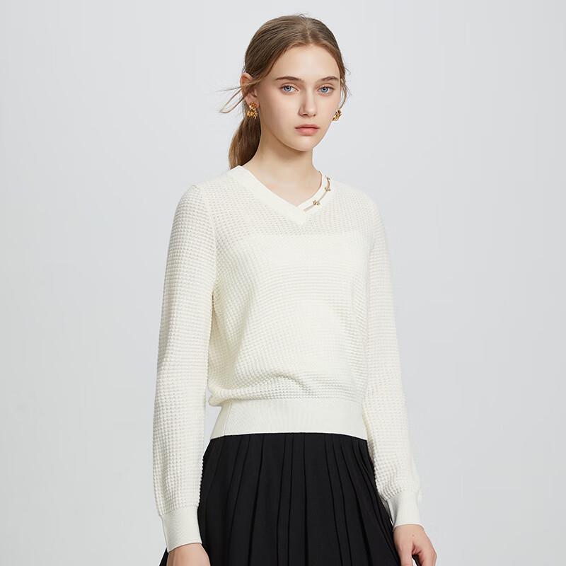 Women's V-Neck Long Sleeve Knit Pullover