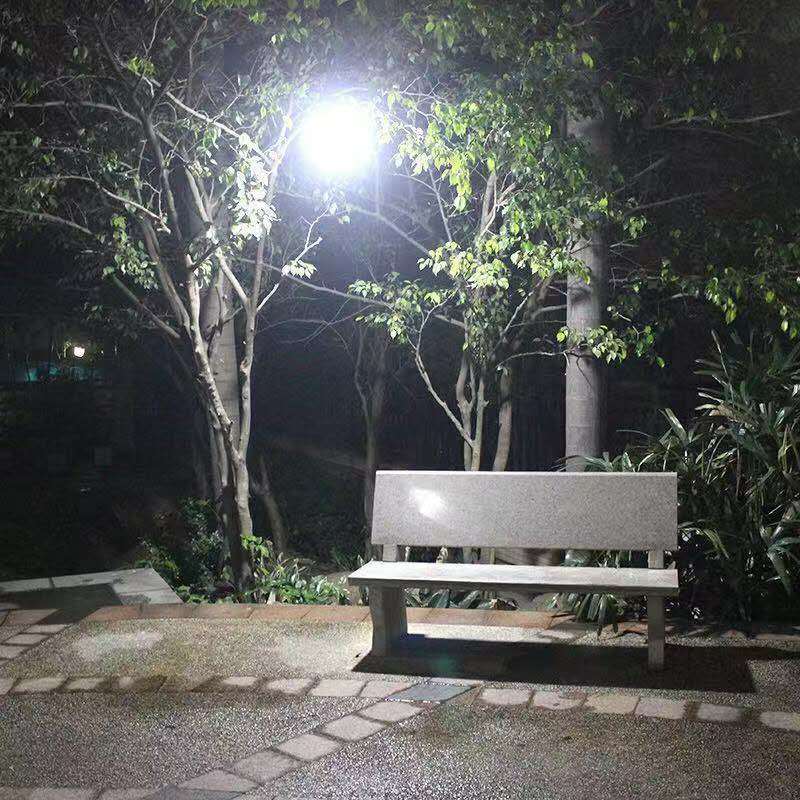 Tragbare USB Wiederaufladbare Lampe LED Campinglichter Outdoor Notfallbirne Hochleistungs-Lampenbirne Batterie Laterne BBQ Zelte Beleuchtung