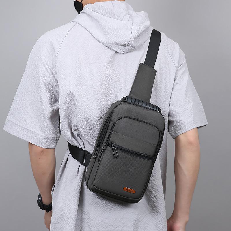 Torba Crossbody Męska o Dużej Pojemności na Dojazdy Torba na Klatkę Piersiową