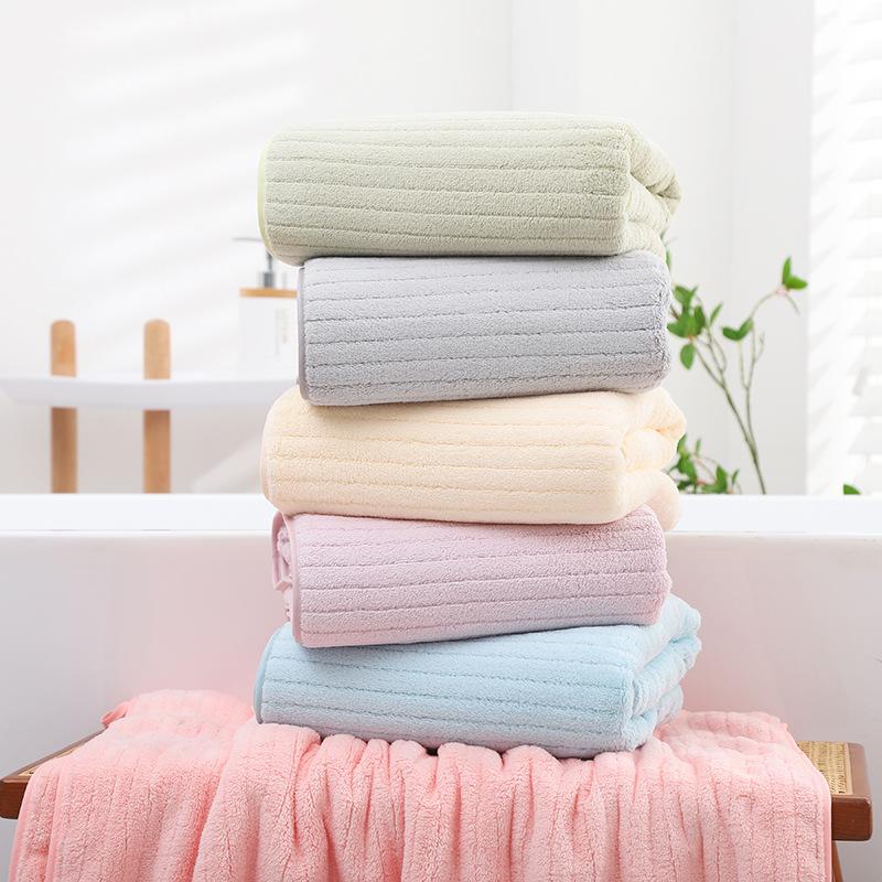 70x140cm Adult Bath Towel for Both Men Women Absorbent Quick Drying Less Prone To Shedding Hair Enlarged Wearable Bath Towel Couple Style Shower Robe