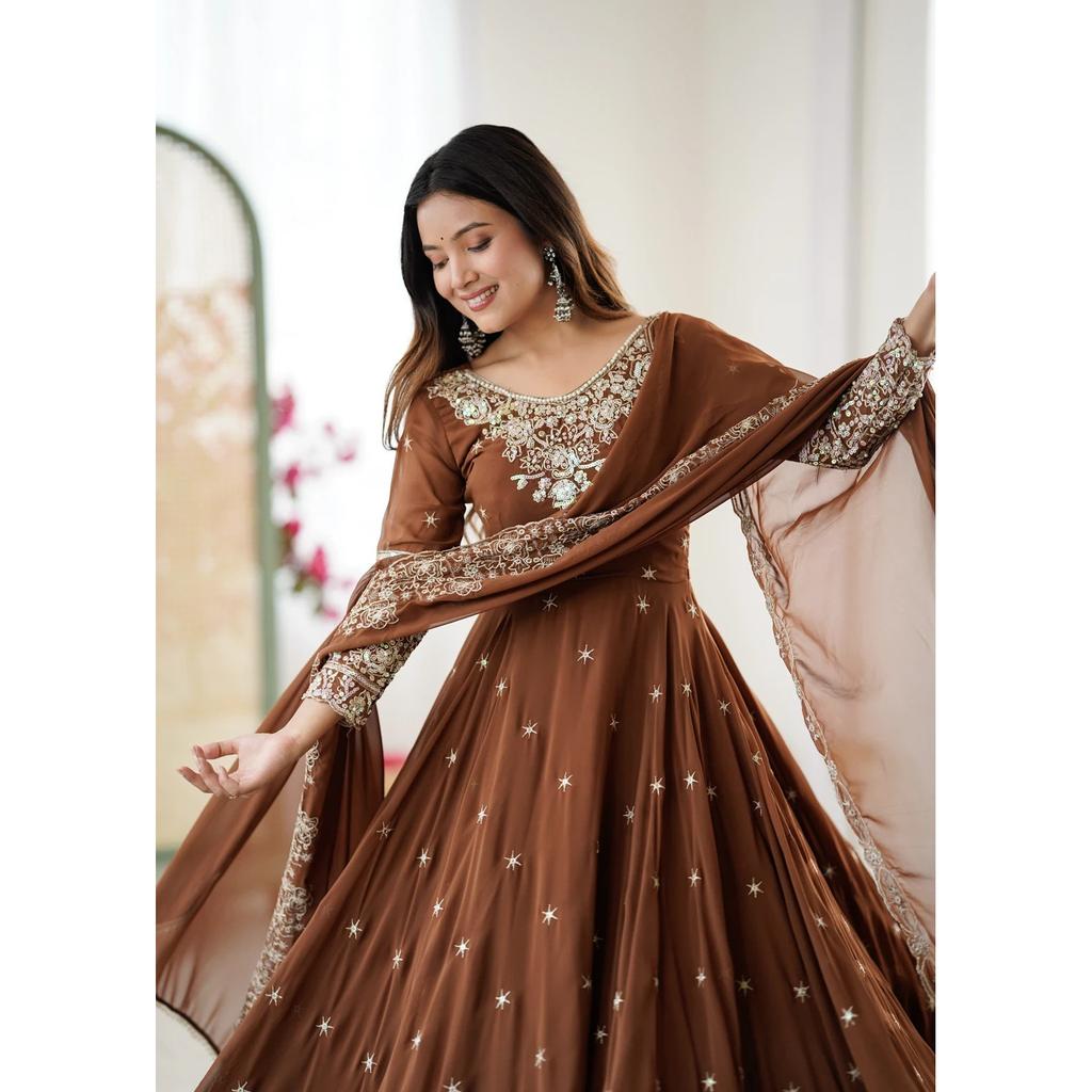 Beautiful Wedding Wear Anarkali Gown Dress Indian Bollywood Desigenr Long Suit