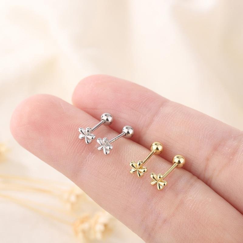 Flower Cartilage Earring Stud Earrings Cute Tragus Ear Stud Piercing Body Jewelry