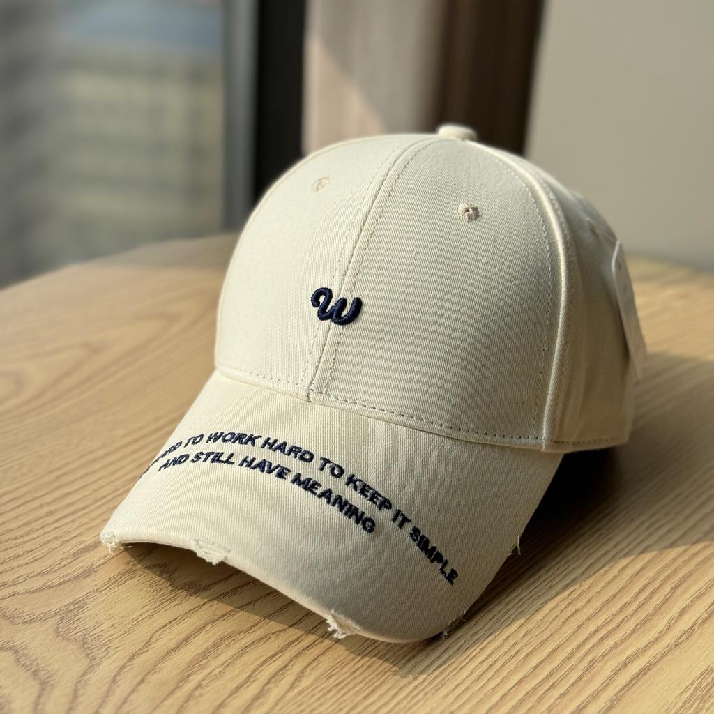 Korean-style Women's Cap with Embroidered Letters, Hard-brimmed Baseball Cap, Trendy and Versatile, Casual Student Cap, Suitable for Spring and