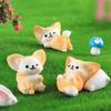 2ks Fennec Fox Resin Roztomilý Ornament Rozkošná ruční práce Dekorativní miniatura Fennec Fox Figurka Mikrokrajinka