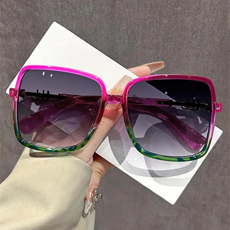 Vintage Oversized Sunglasses Fashion Men Women Square Shades Eyewear Trendy Ins Popular Gradient  Design UV400 Sun Glasses
