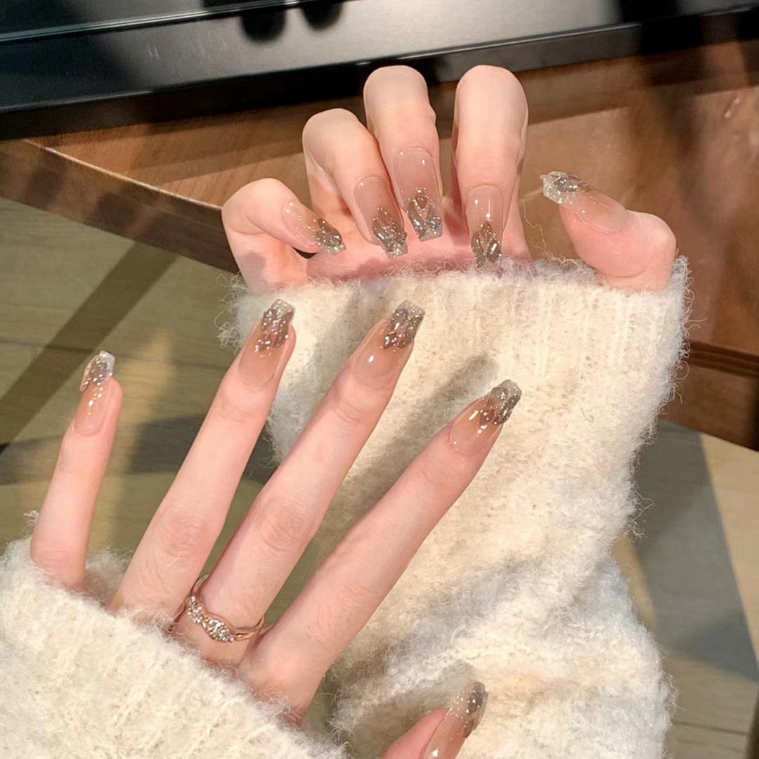 

A574 Luxury Grey Diamond Flash Nail Art Stickers